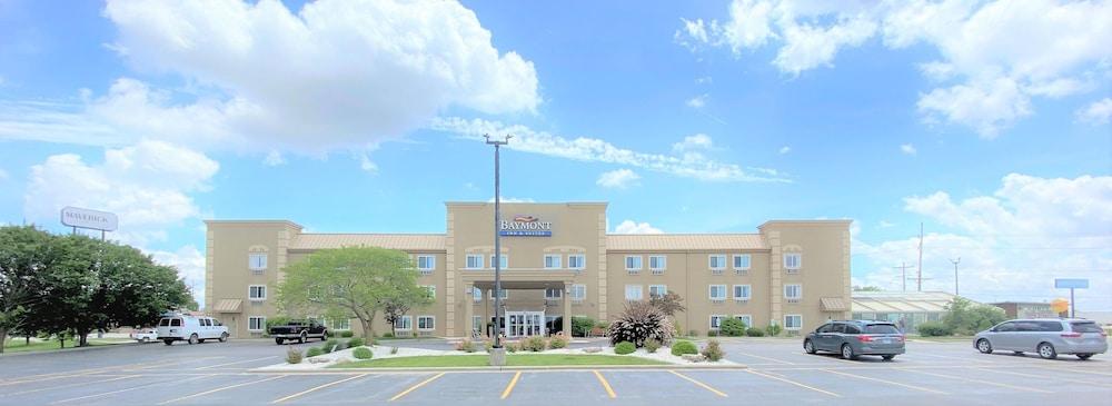 Baymont By Wyndham Litchfield Hotel Exterior photo